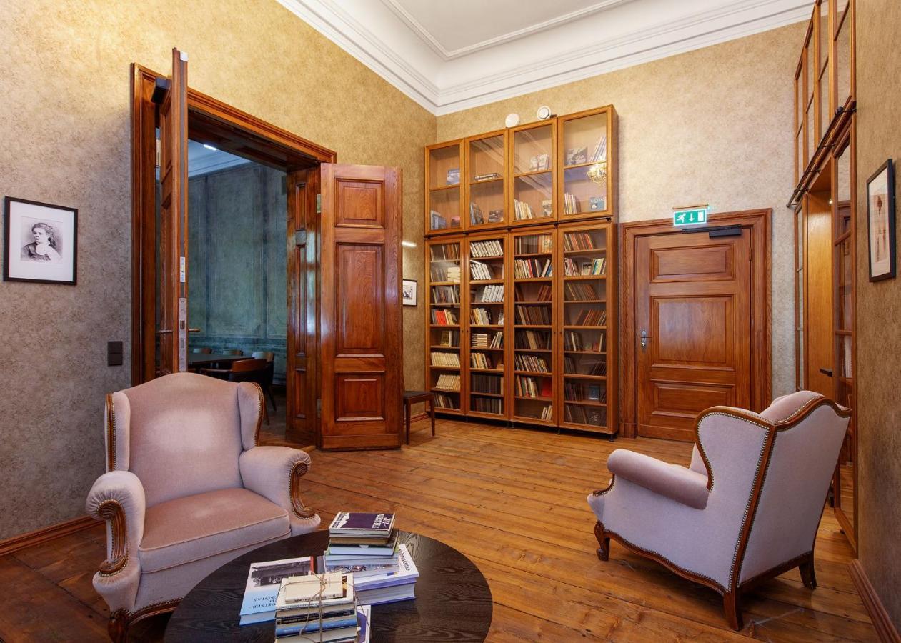 Schloss Fellin Boutique Hotel And Spa วิลยันดี ภายนอก รูปภาพ