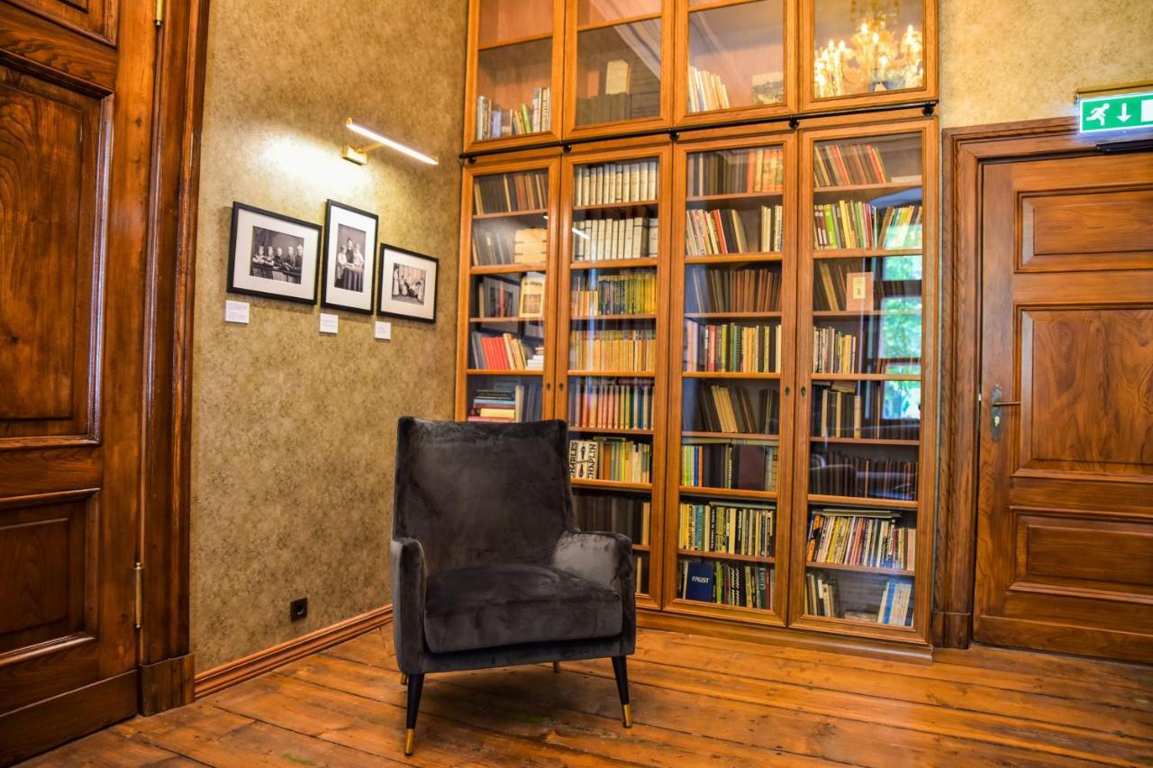 Schloss Fellin Boutique Hotel And Spa วิลยันดี ภายนอก รูปภาพ